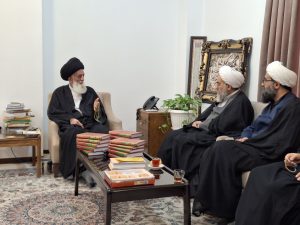 ریاست کنگره بین المللی بزرگداشت علامه میرحامدحسین لکهنوی رحمه الله با آیت الله میرسید محمد یثربی دام ظله دیدار و گفت و گو کردند.